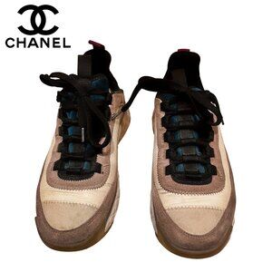 Chanel 20K Beige , Dusty Pink,  Black CC Logo Lace Up Trainer Sneaker, SZ 37